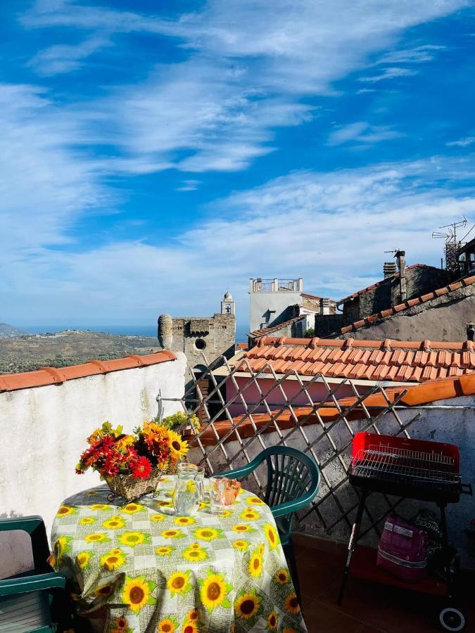 Ferienwohnung Ca' de Raffe' Lingueglietta Exterior foto
